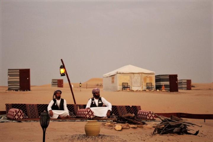 Queen Desert Camp Fulayj al Masha'ikh Zewnętrze zdjęcie