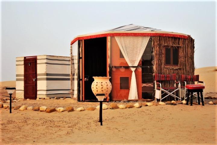 Queen Desert Camp Fulayj al Masha'ikh Zewnętrze zdjęcie