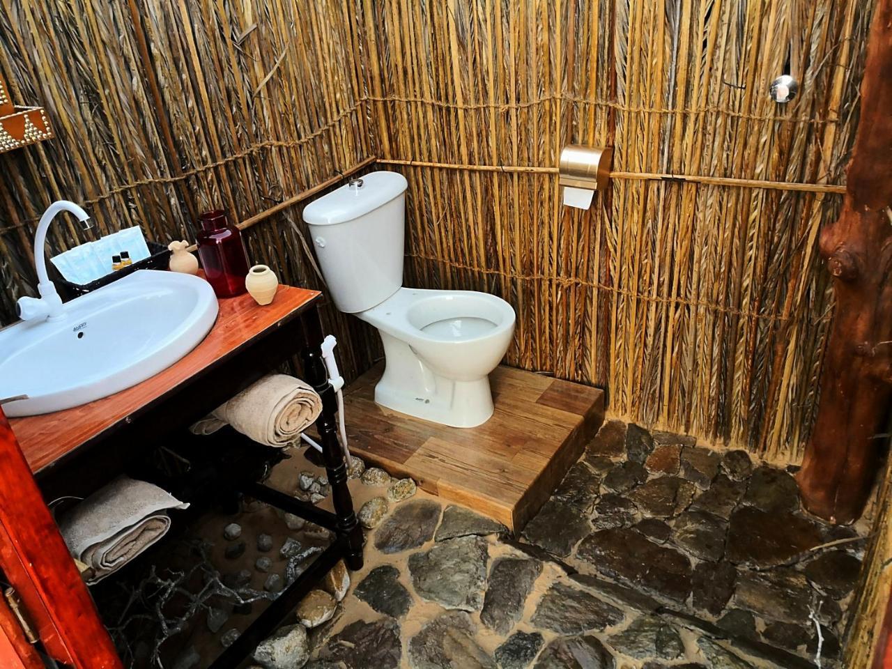 Queen Desert Camp Fulayj al Masha'ikh Zewnętrze zdjęcie